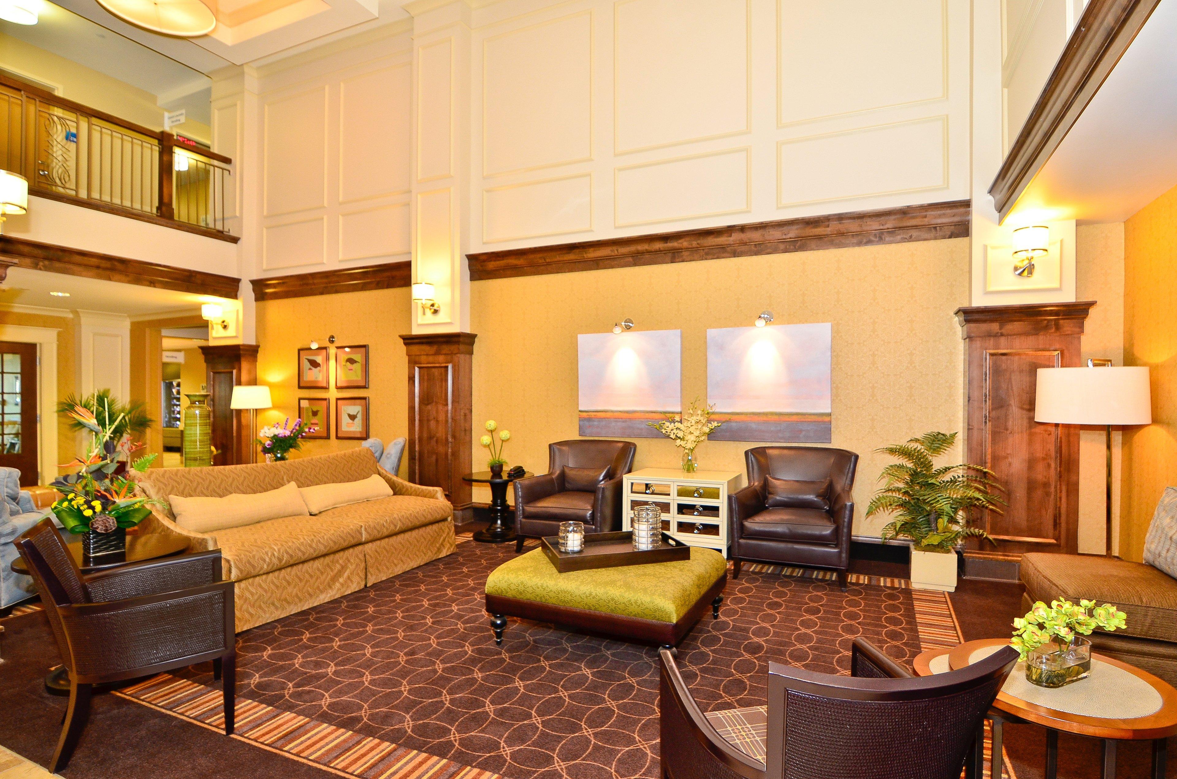 Holiday Inn Express & Suites - Williston By Ihg Exteriör bild